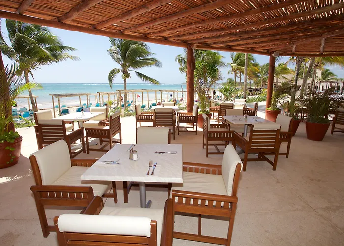 Bay & Resort