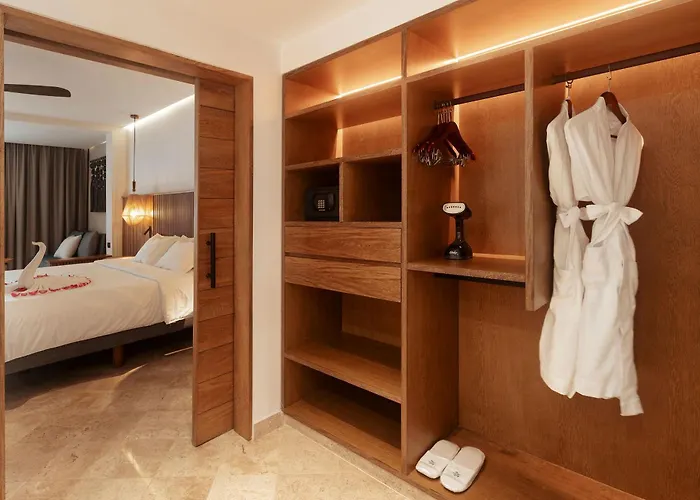 Bay & 4* Akumal