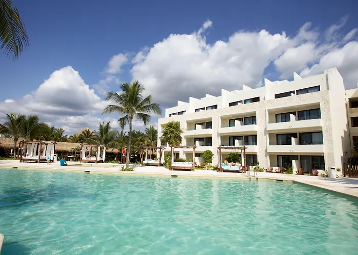 Bay & Resort