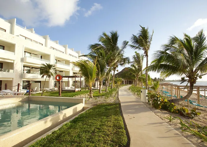 Bay & Resort Akumal