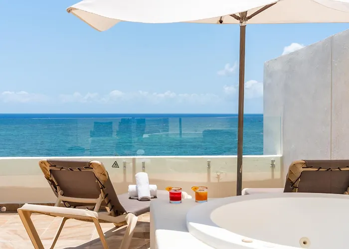Resort Bay & 4*